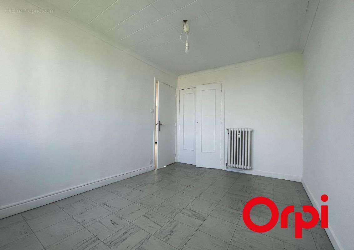 Appartement à VENISSIEUX
