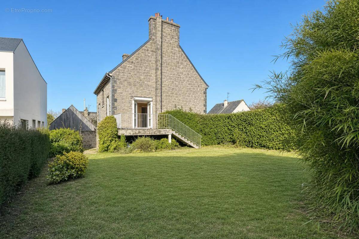 Maison à PLOUFRAGAN