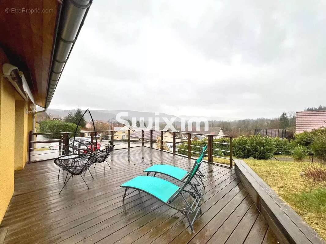 Maison à MOIRANS-EN-MONTAGNE