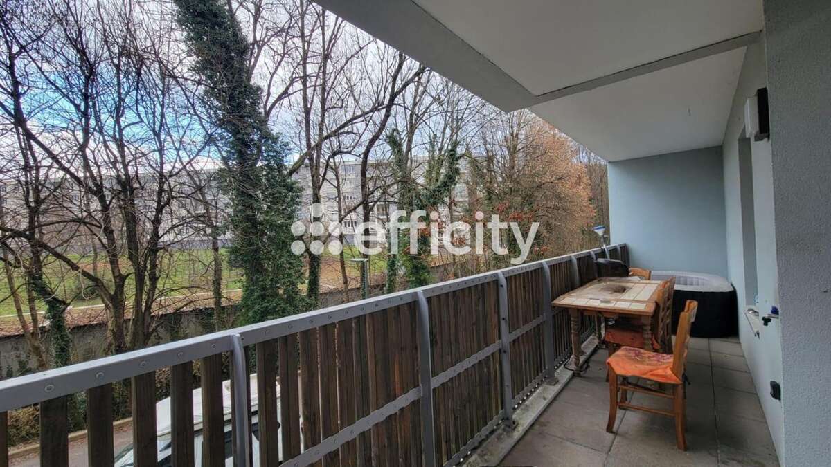 Appartement à COGNIN