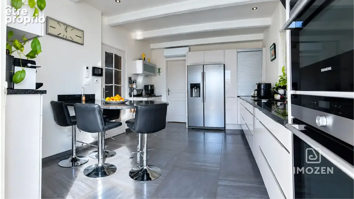 Maison traditionnelle  T4-5 de 120m2 sur 1548m2 - photo 8