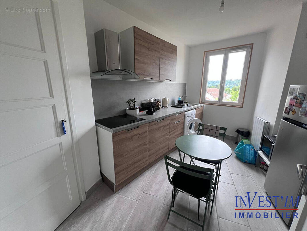 Appartement à OULLINS