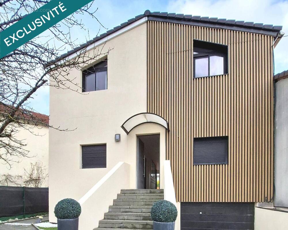 Photo 1 - Maison à VIGNEUX-SUR-SEINE