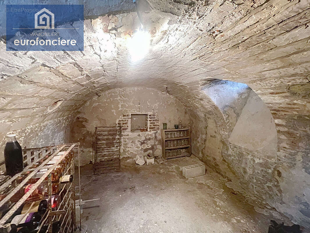 Maison à LES GRANDES-CHAPELLES