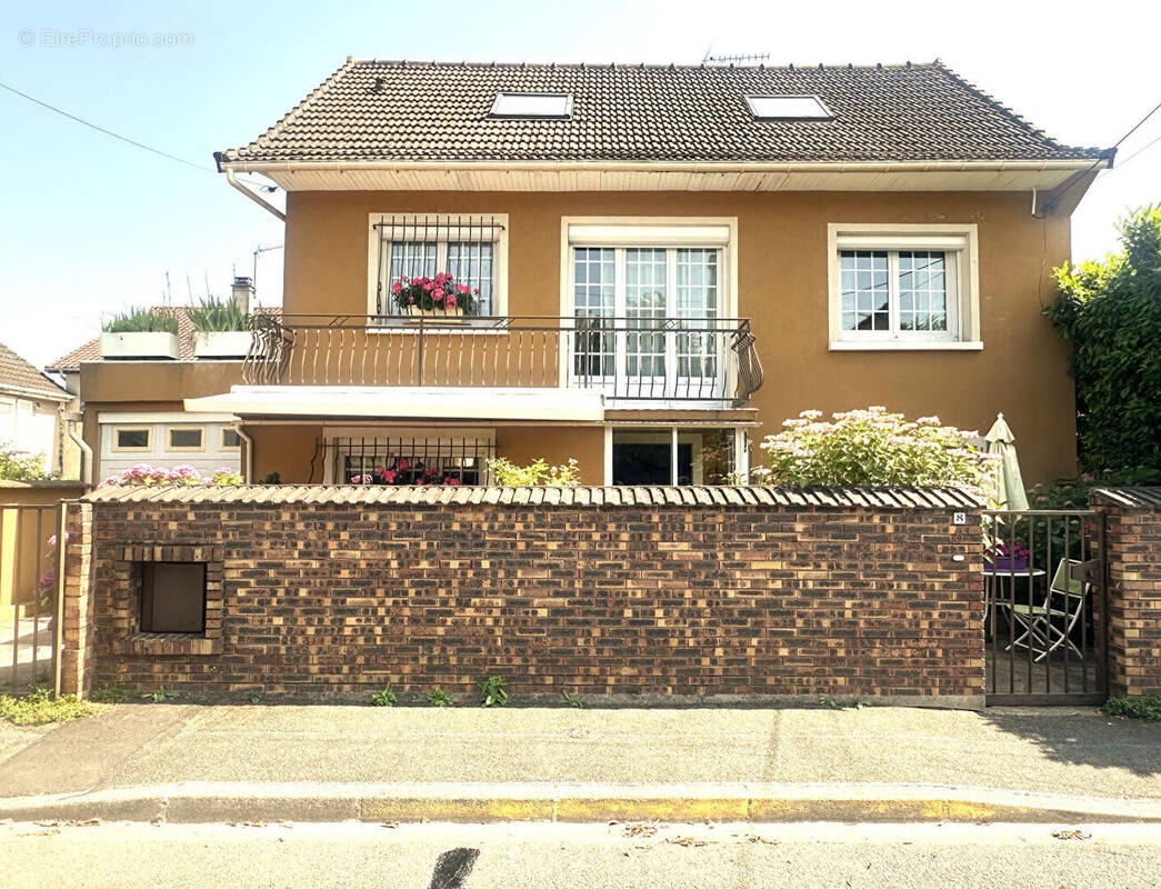 Maison à VILLEPINTE