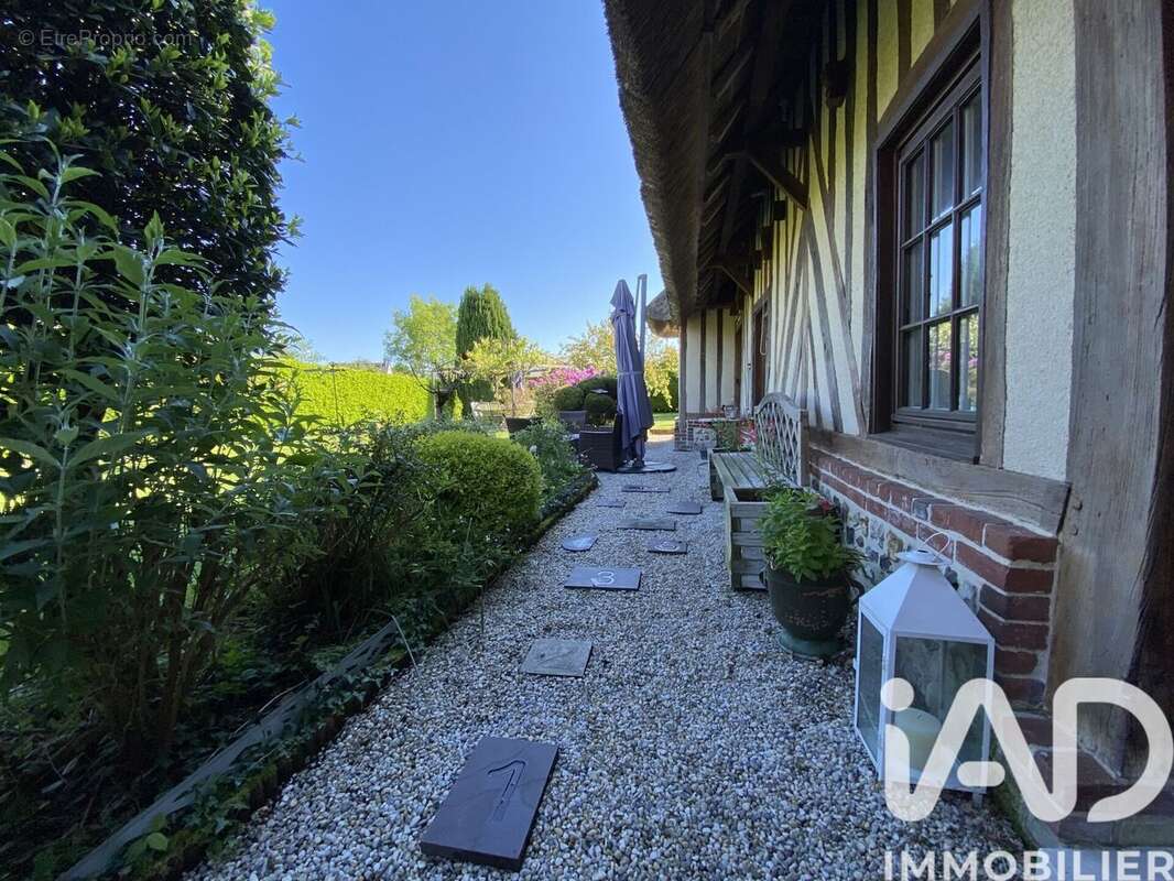 Photo 2 - Maison à GENNEVILLE