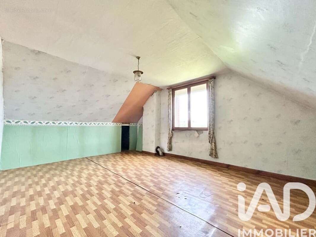 Maison 74 m² à Ouve-Wirquin  - photo 9
