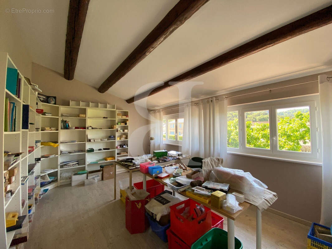 Maison à VAISON-LA-ROMAINE