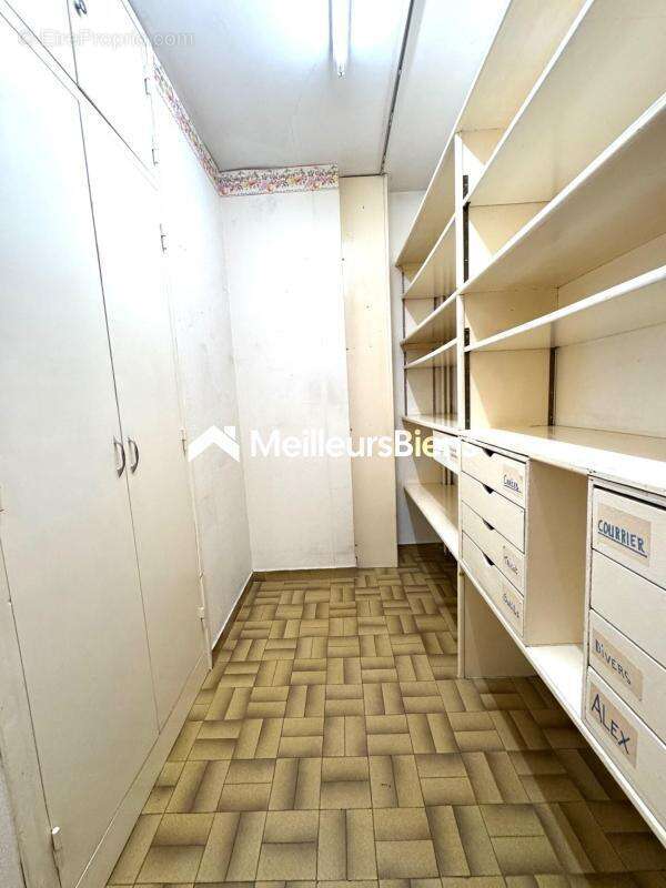 Le Raincy!!! Maison familiale 4 chambres sur + de 475 m² de terrain - photo 11
