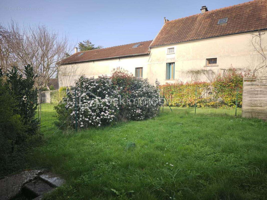 Maison de 61m², 2 chambre et 1 bureau avec jardin - photo 2