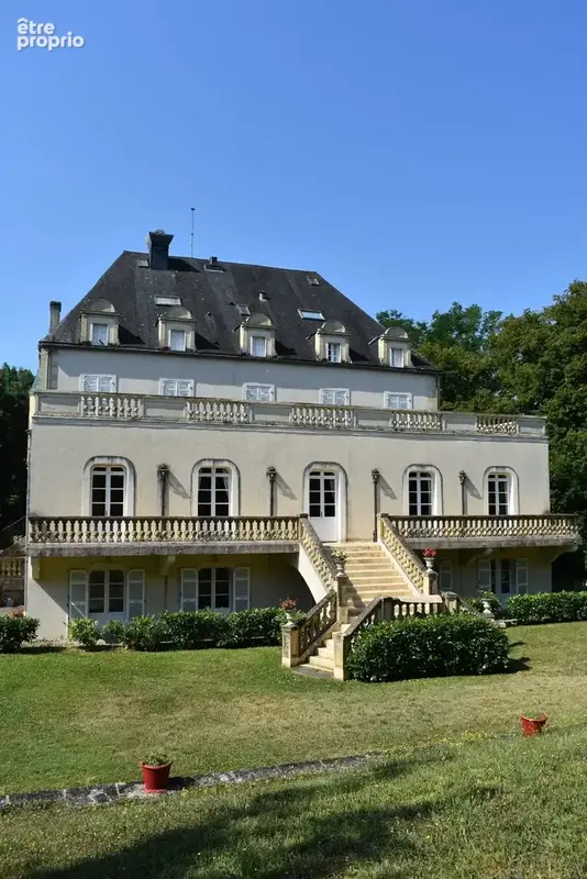 Ancien Relais Château Rénové  Rentabilité Maximale ! - photo 12