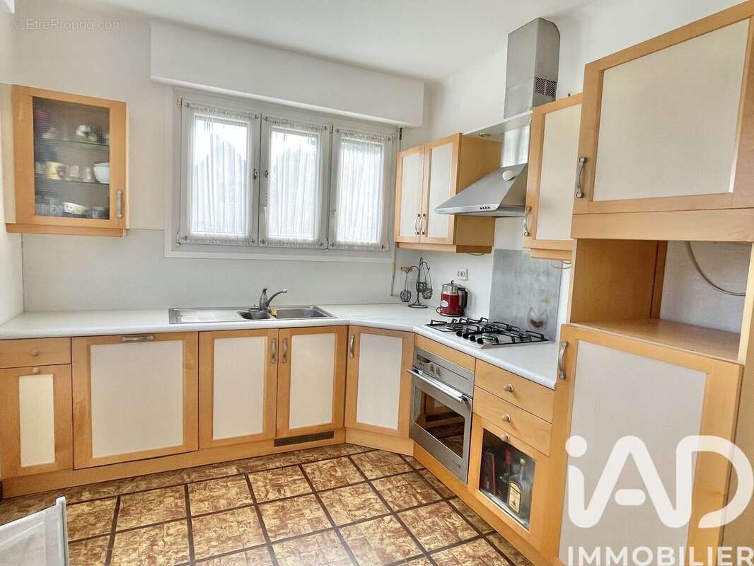 Photo 3 - Maison à MONTGERON