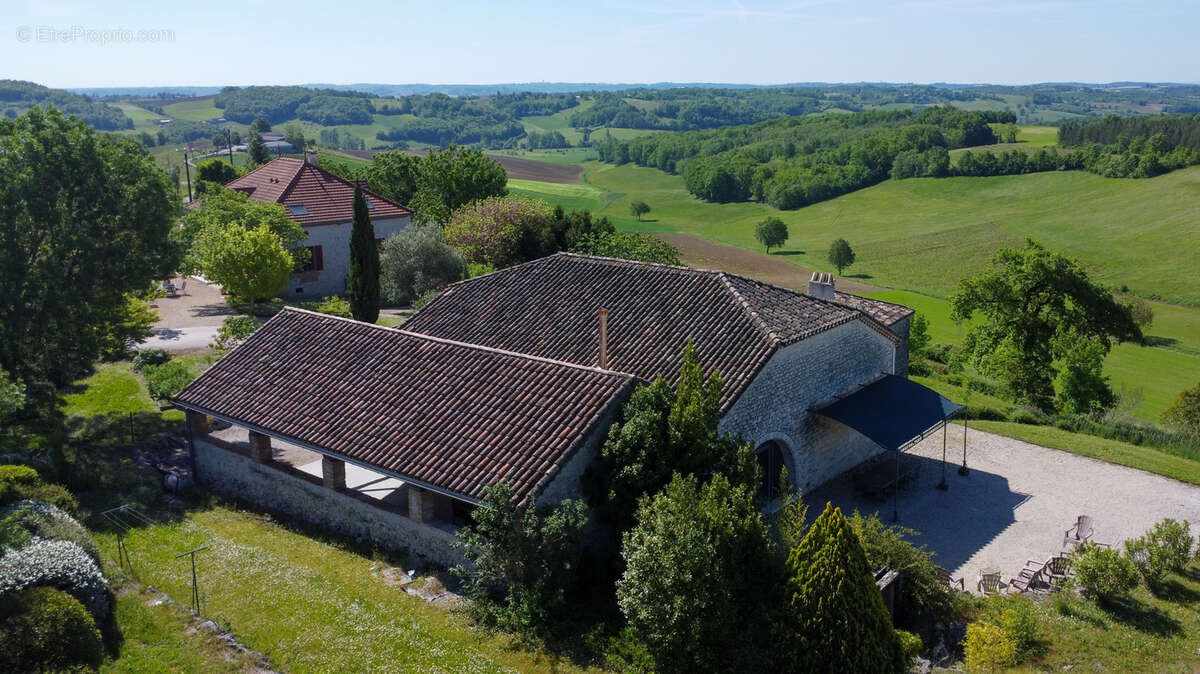 Maison à CAZES-MONDENARD
