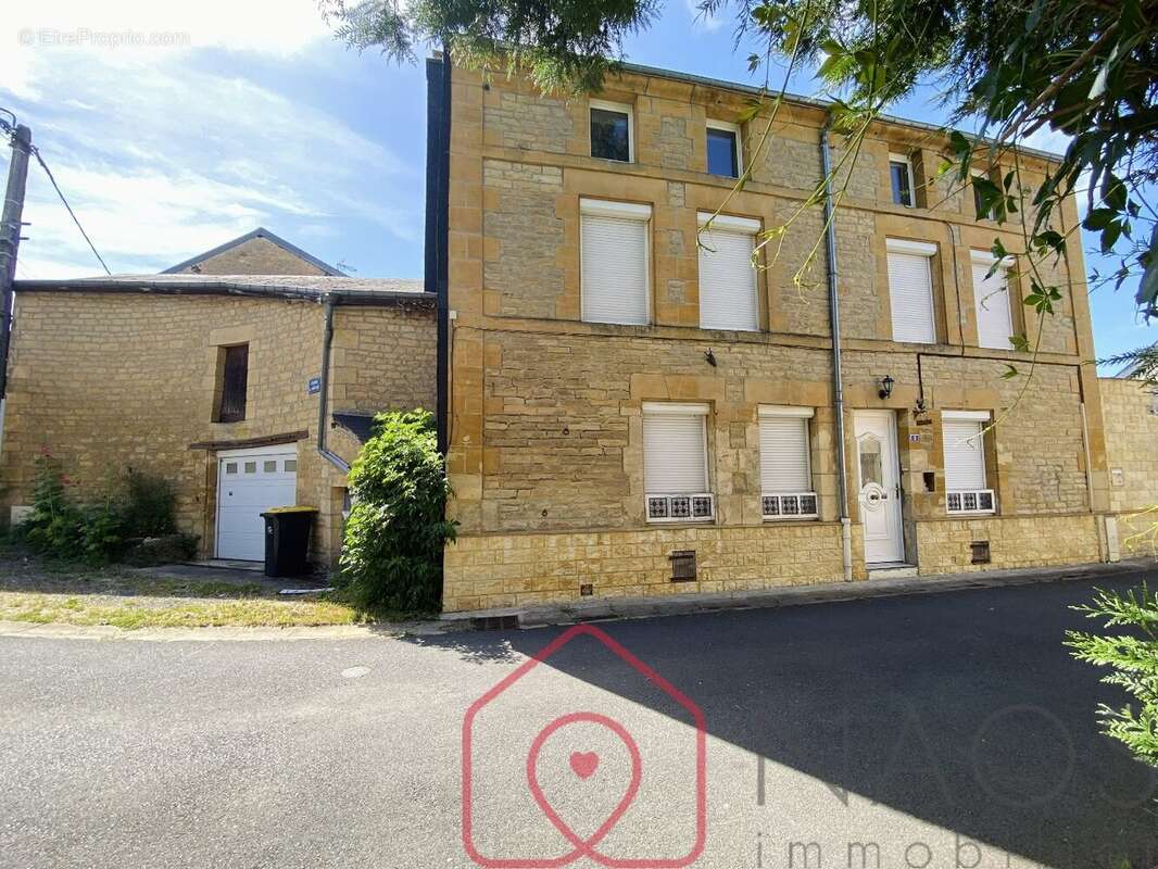Maison de caractère en pierre de 191 m² - photo 17