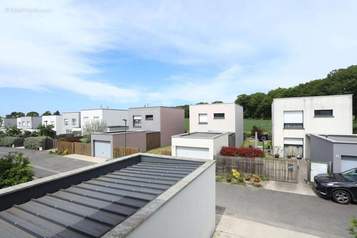 Maison à LE RHEU