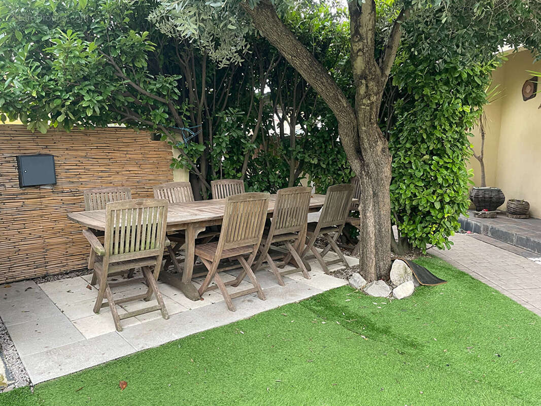 Maison à VILLENEUVE-LES-MAGUELONE