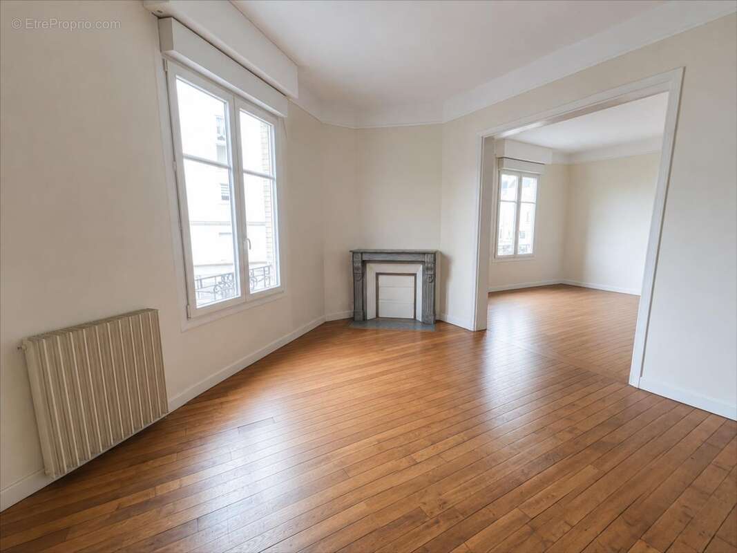 Maison 390 m² à Reims  - photo 2