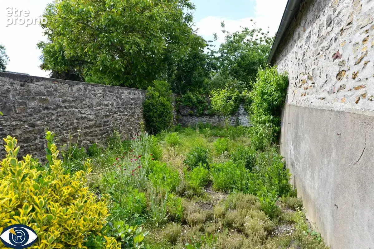 Maison 90 m² à Montsurs  - photo 9