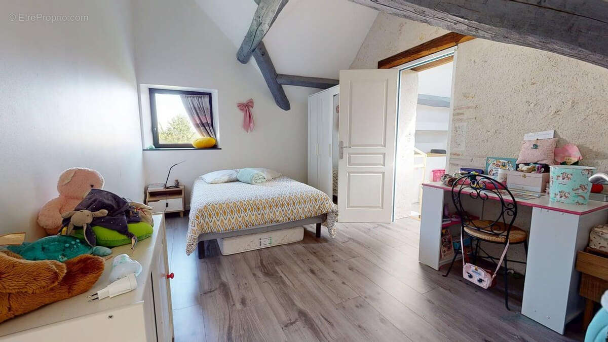 Corps de Ferme Rénové Clery Saint Andre 8 pièce(s) 252 m2 - photo 12