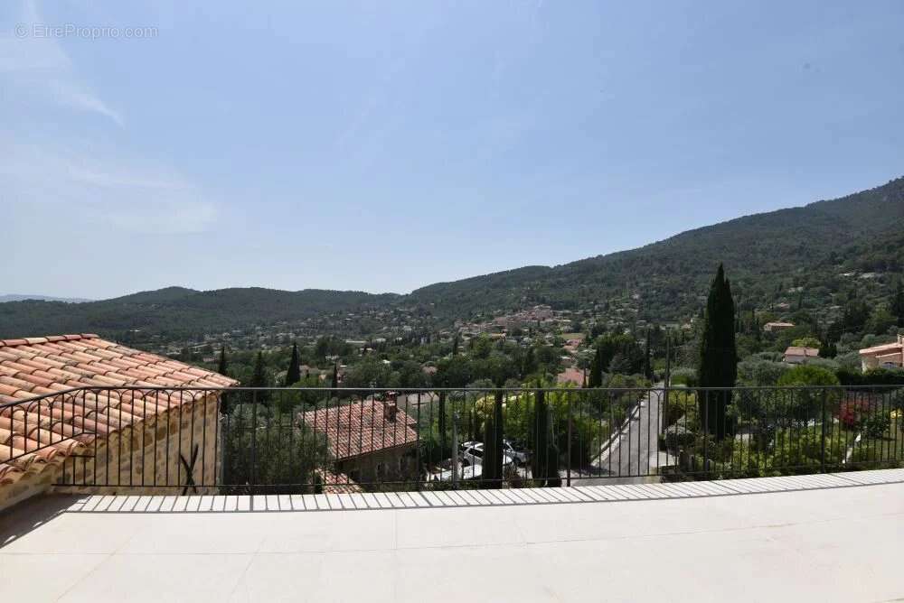Maison à SEILLANS