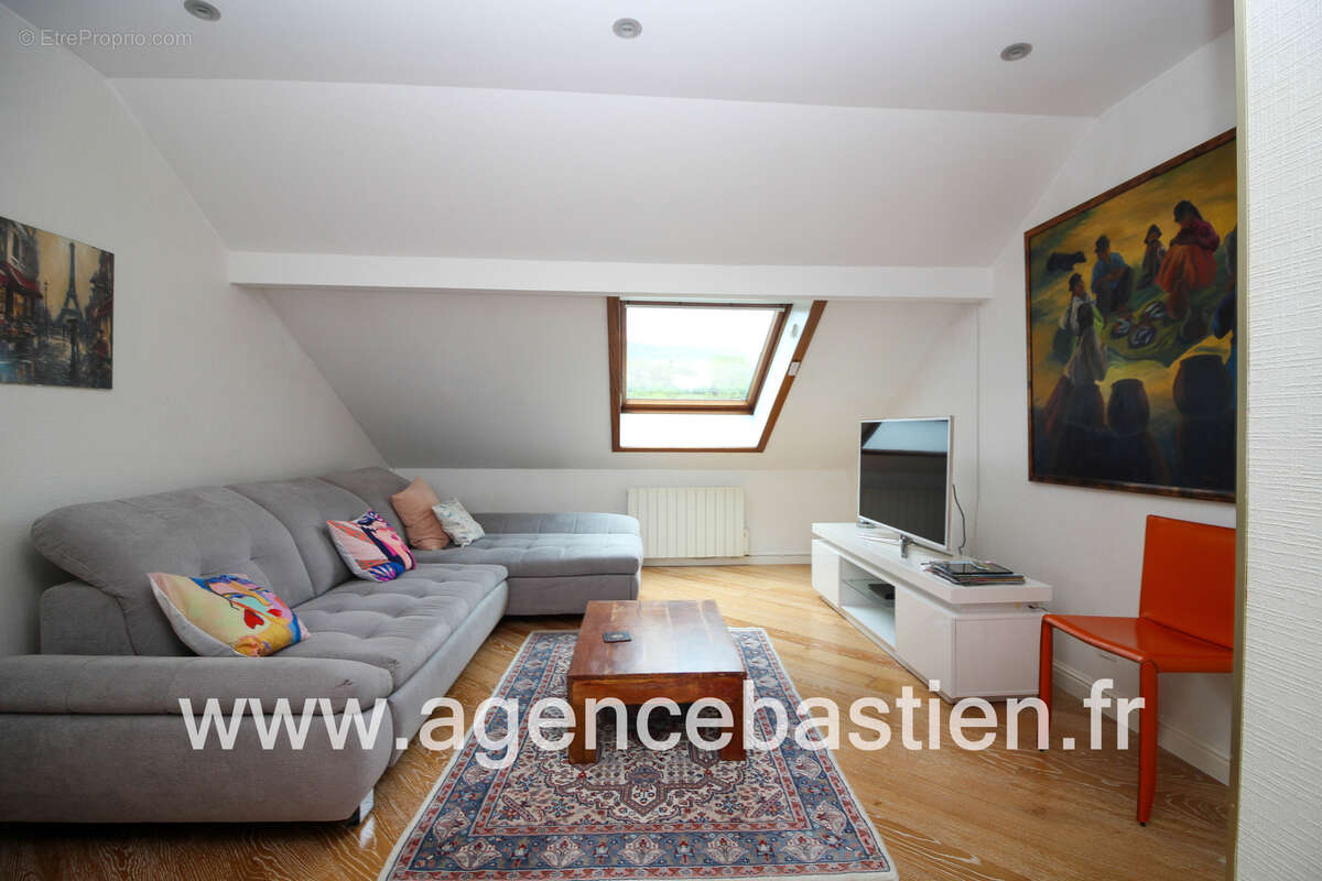 Appartement à DIVONNE-LES-BAINS