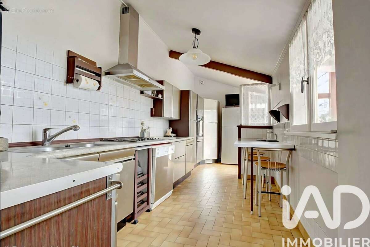 Photo 4 - Maison à SARTROUVILLE