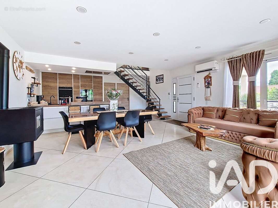 Photo 3 - Maison à FORGES-LES-BAINS