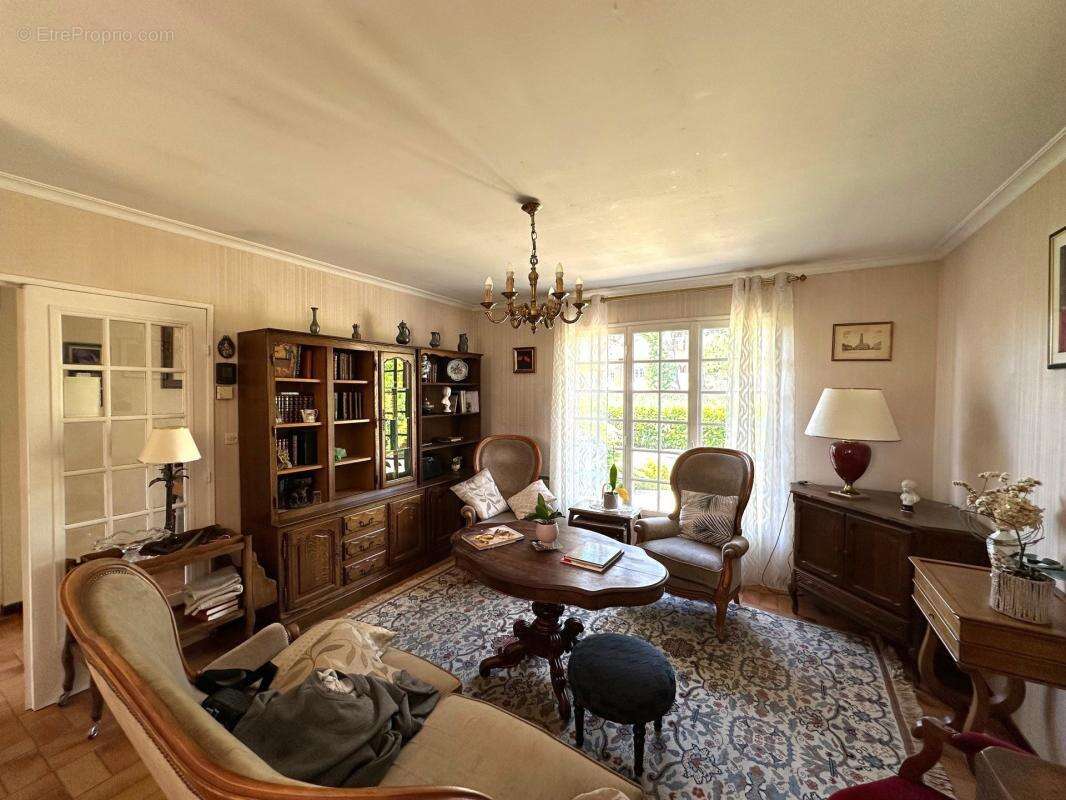 Maison à RAILLENCOURT-SAINTE-OLLE