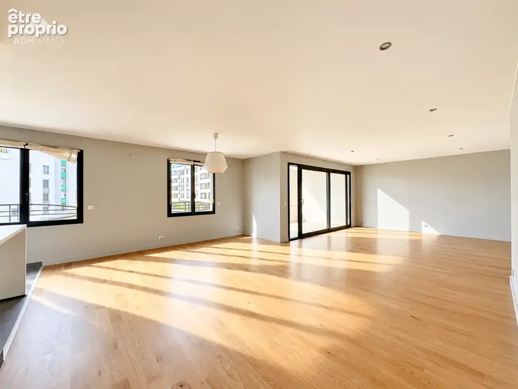 Appartement 4 Pièces 133 m2 - photo 3