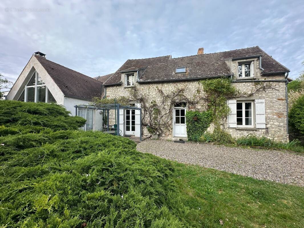 Maison à RUBELLES