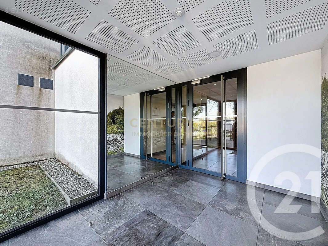 Appartement à L'ISLE-D'ABEAU