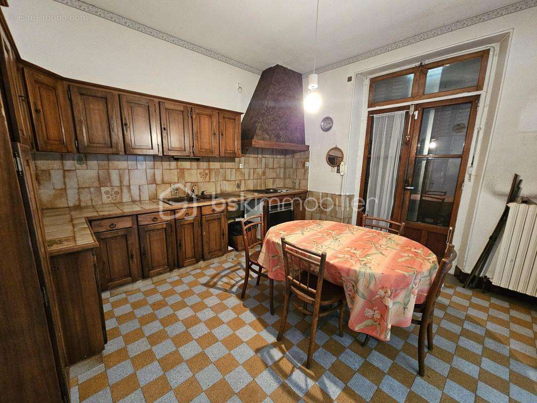 Maison à FONTAINE