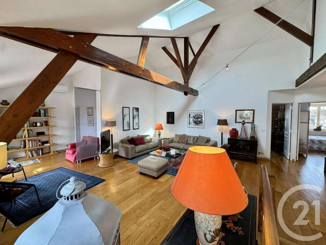 Appartement à FONTAINEBLEAU