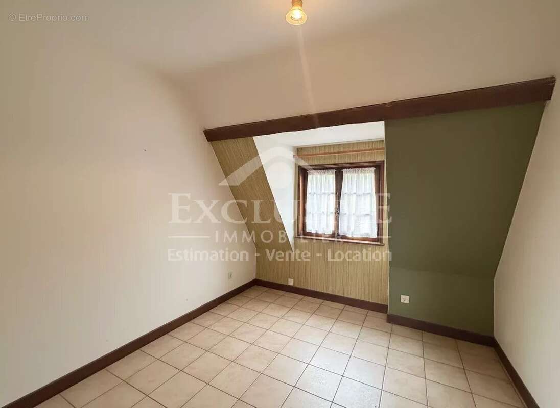 Maison à SAINT-ARNOULT