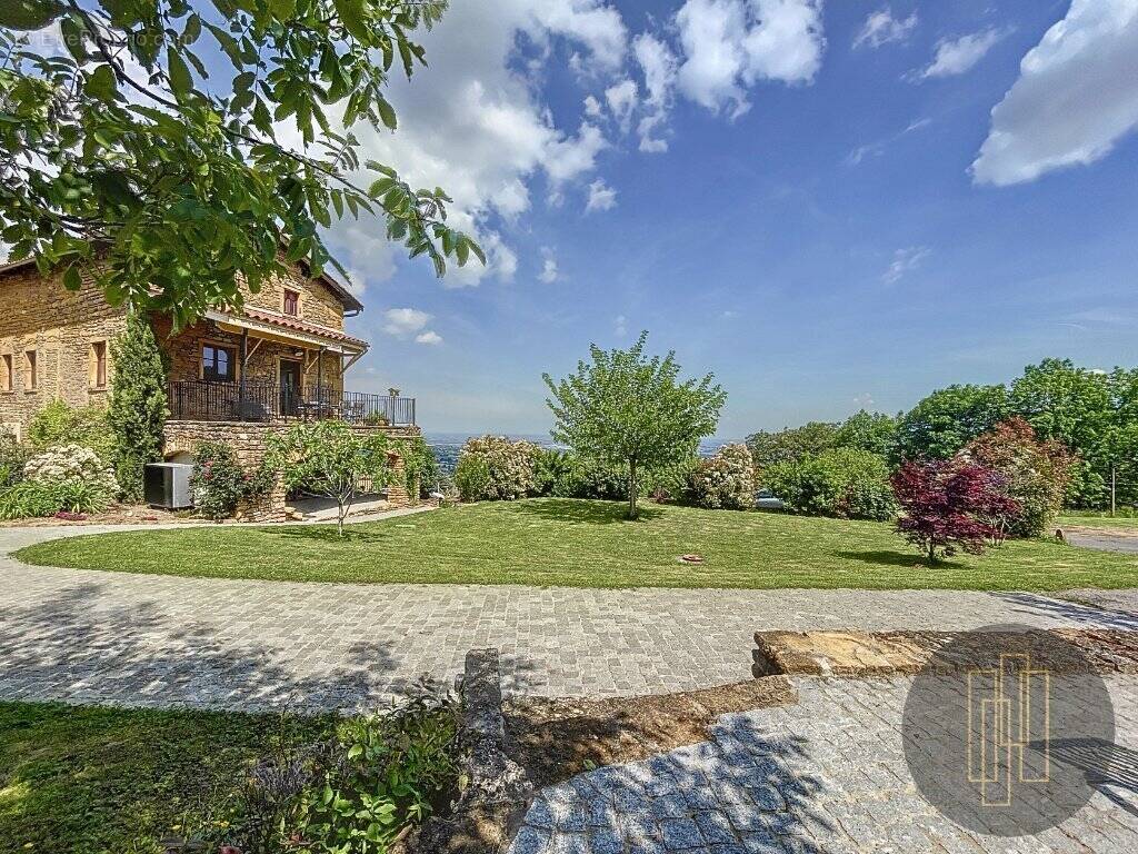 Maison à VILLEFRANCHE-SUR-SAONE