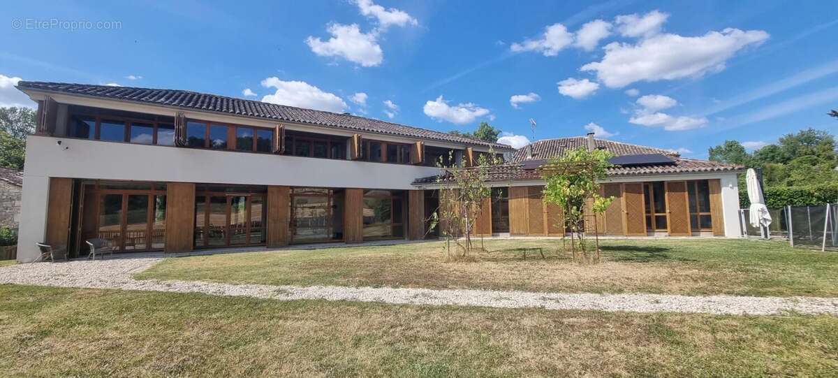 A vendre avec l'Agence Immobilière Le Pic du Quercy - photo 2
