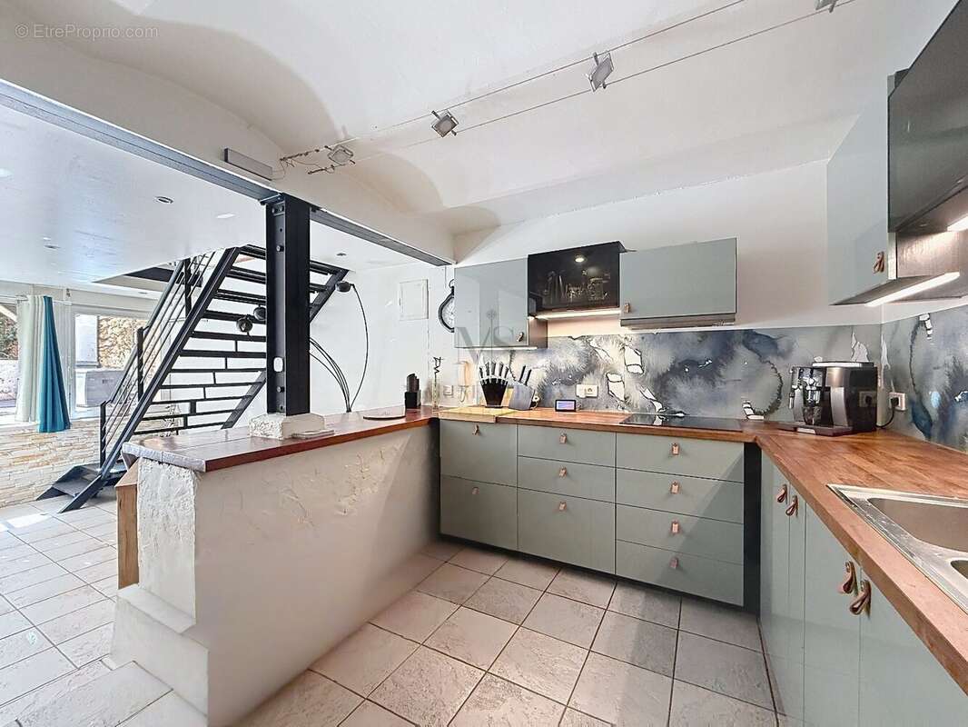 Appartement à BEZIERS