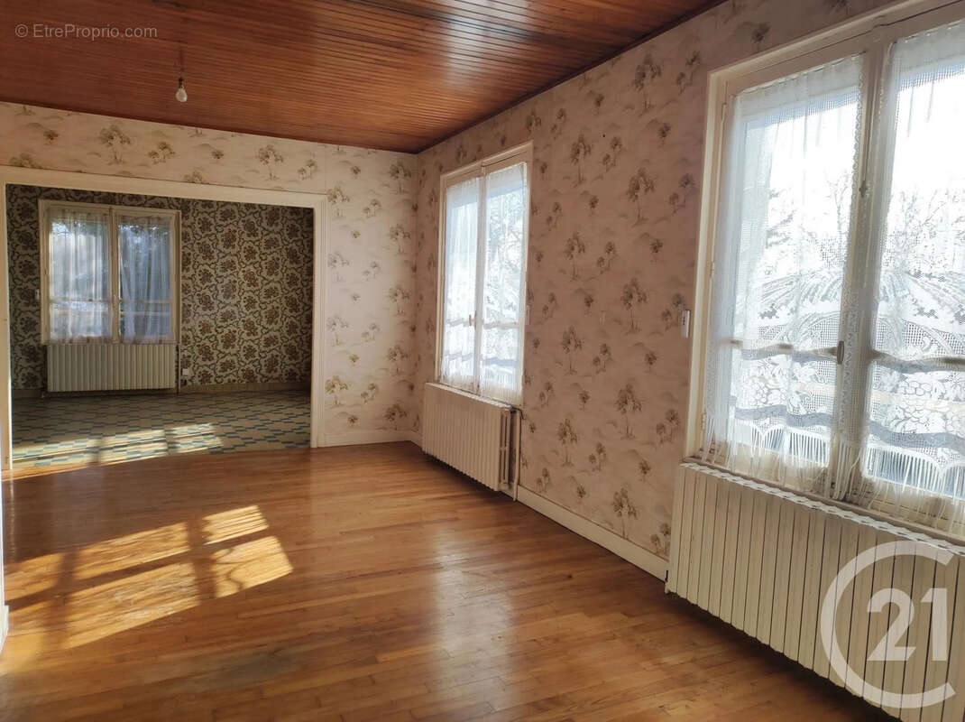Maison 83 m² à Dampierre-Sous-Bouhy  - photo 8