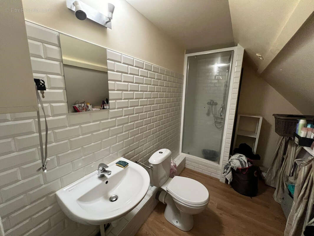 Maison à SAINT-CENERI-LE-GEREI