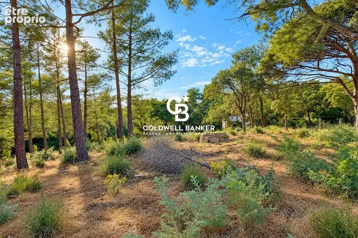 Grimaud – Beauvallon / Bartole – Terrain constructible de 1 418 m² avec permis purgé pour villa de 246 m² - photo 2