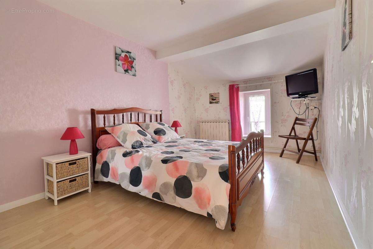 Maison 150 m² à Marsais  - photo 7