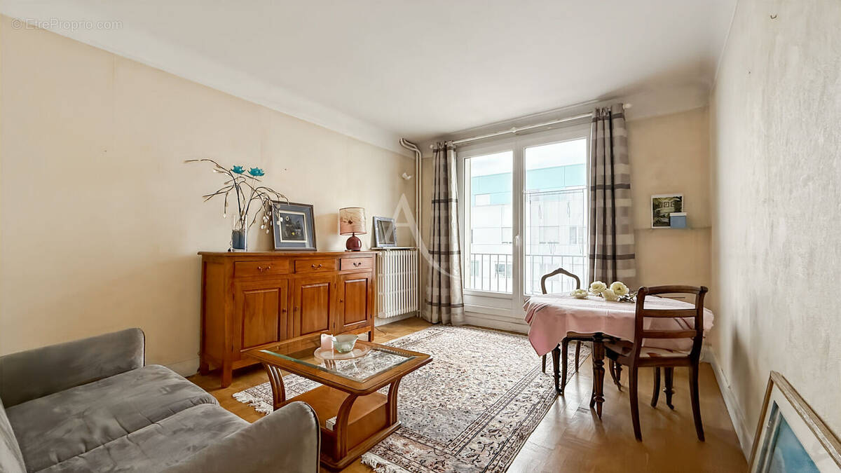 Appartement à BOULOGNE-BILLANCOURT