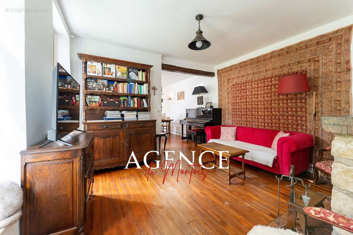 Maison à DONNEMARIE-DONTILLY