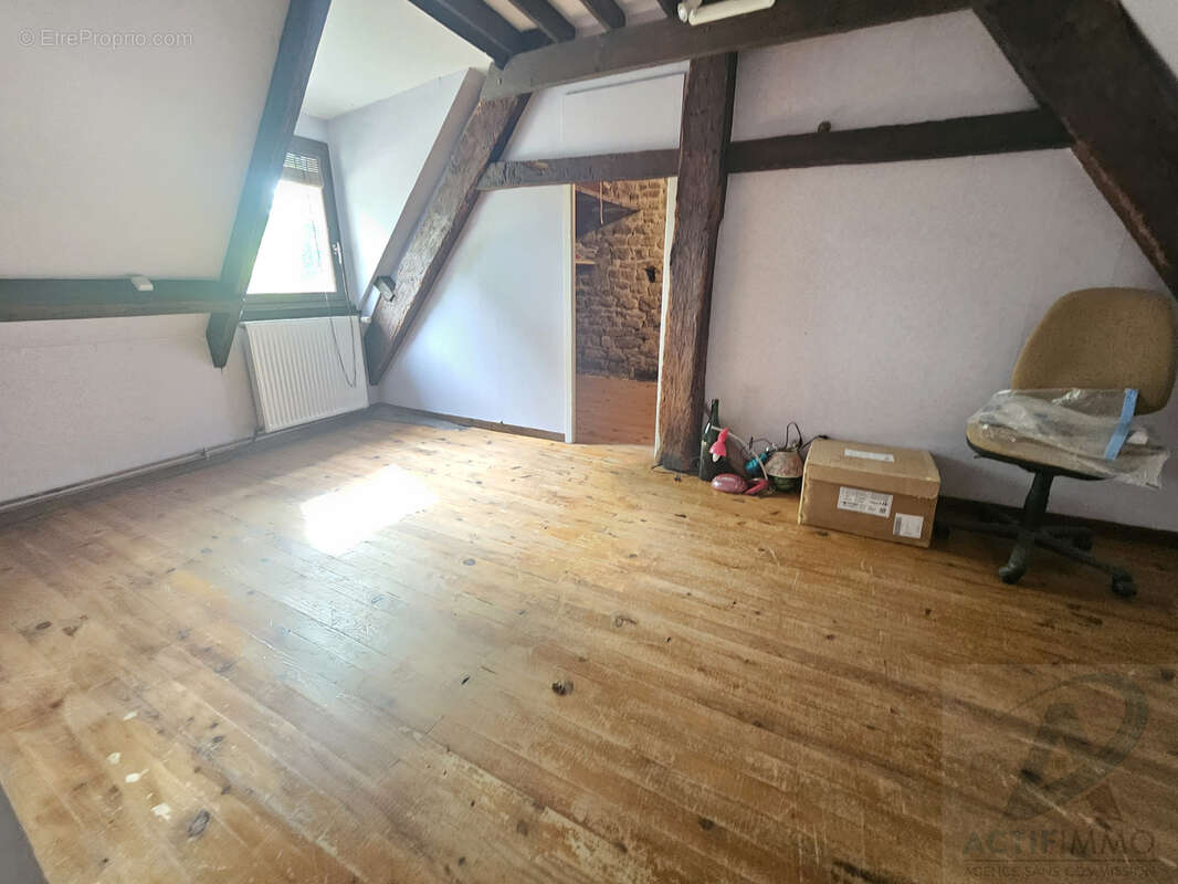 Maison à BELLOU-EN-HOULME