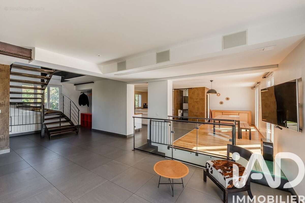 Photo 8 - Maison à DOMMARTIN