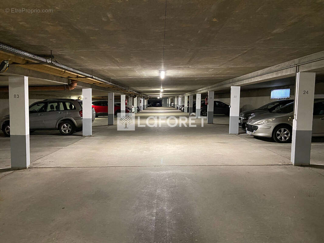 Appartement à VERNEUIL-SUR-SEINE