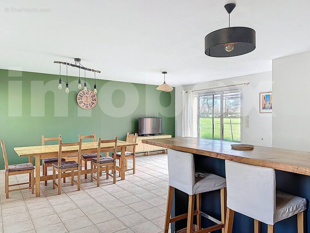 karine_00010 - Maison à PANNECE