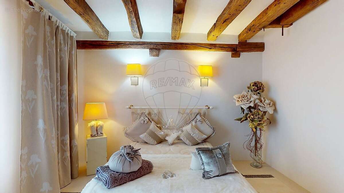 Maison à INGRE