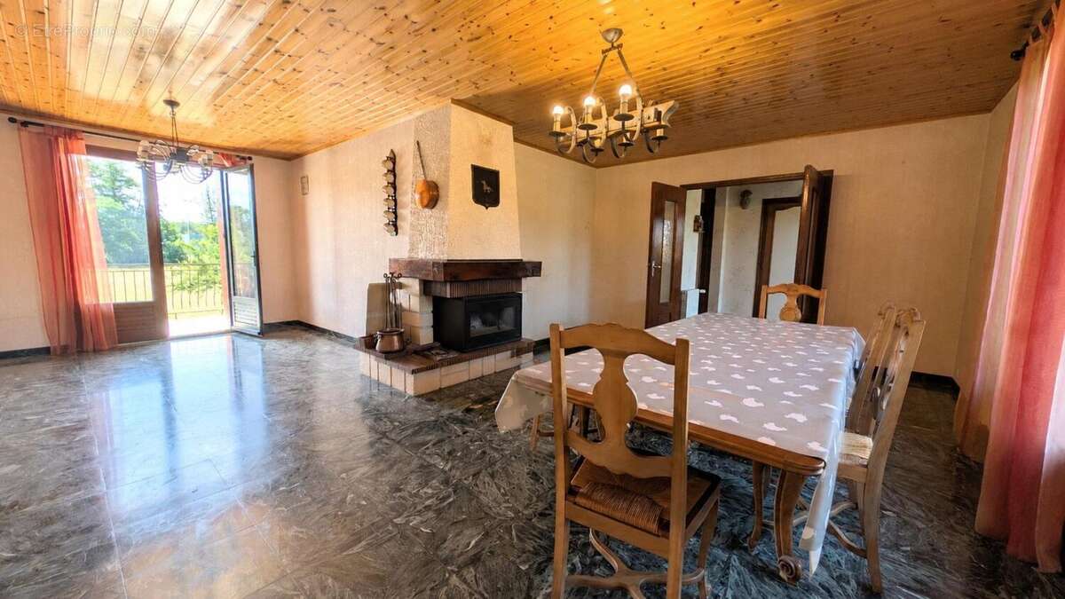 Photo 4 - Maison à MONTAGNAT