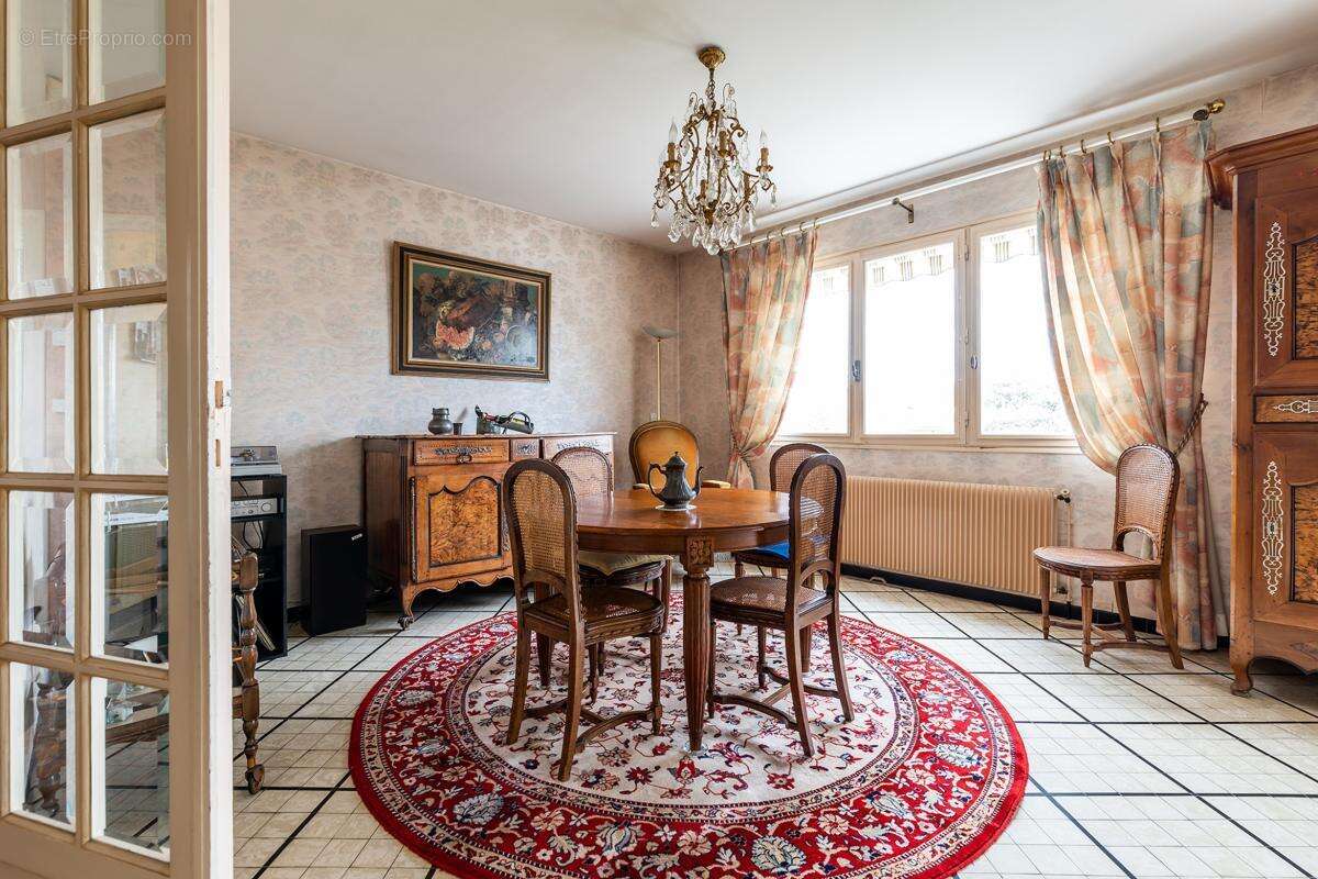 Maison à PESSAC